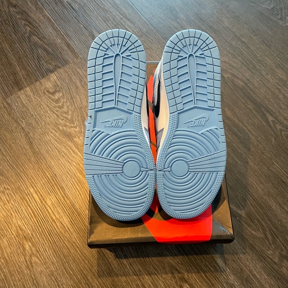 Jordan 1 “University Blue”Sz 4.5